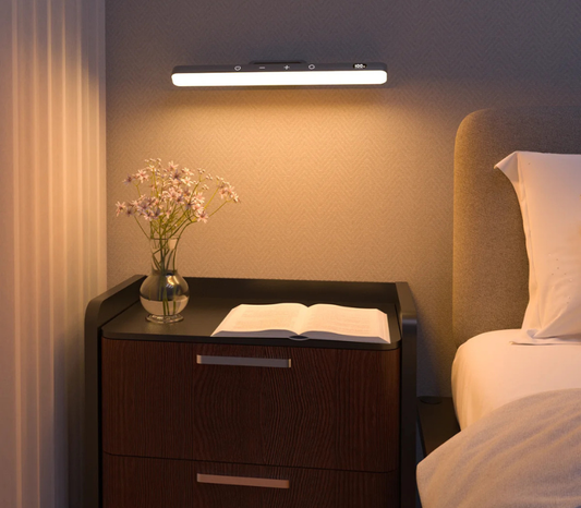 مصباح ذكي LED قابل للشحن